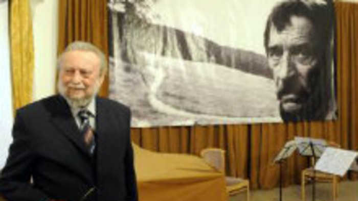 Básnik Ján Buzássy oslavuje 81 rokov