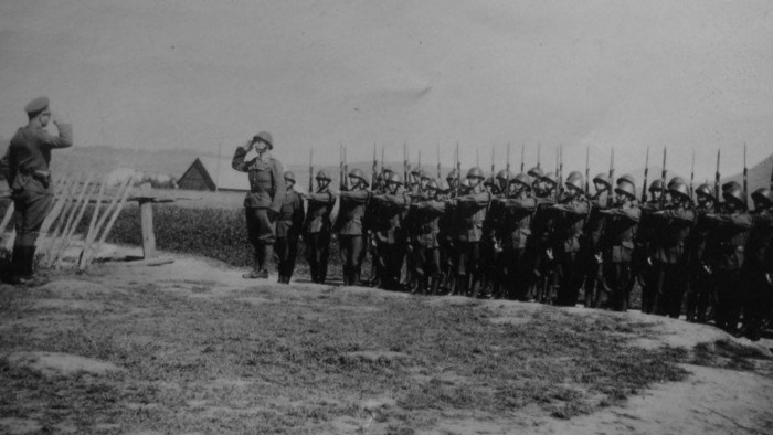Vojenská rubrika – Ján Husák