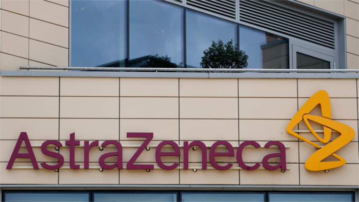CE firma primer acuerdo con AstraZeneca