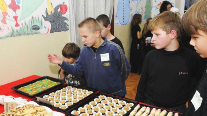 La oferta en las cafeterías escolares no va a ser restringida