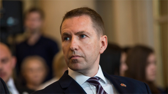 Defence Minister meets British Ambassador to discuss defence