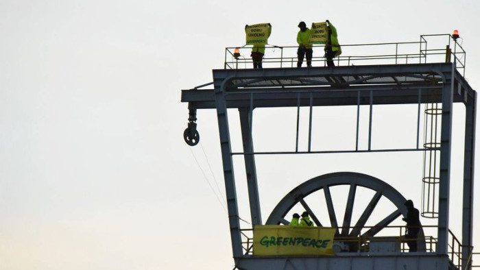 Арест активистов Greenpeace возмутил многих