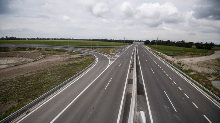 Neue Reiseregelungen genehmigt 