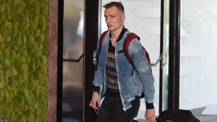Futbal: Štetina verzus Hložek