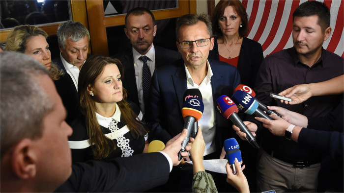 Freedom and Solidarity party loses core members