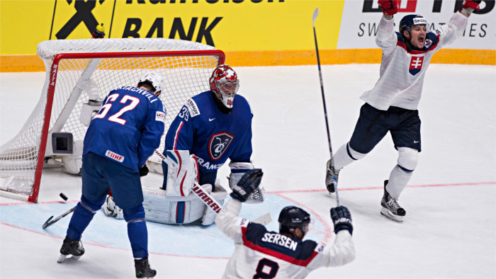 Slovaks successfully enter ice hockey tournament 
