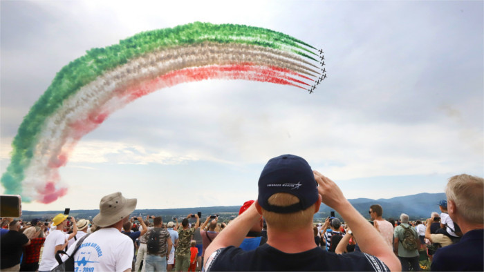 Over 100,000 attend Air Fest in Sliač
