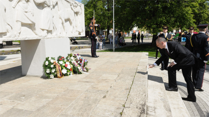Victory over Fascism Day highlights fight against extremism 