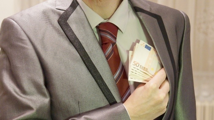 Prosecutor breaks silence; gives details of high-level corruption