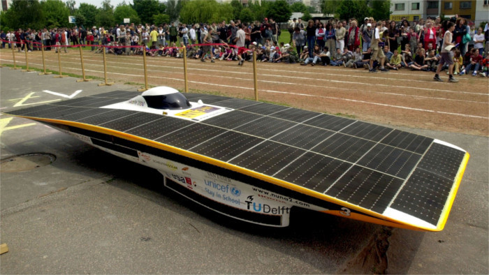 Eslovaquia prevé participar en competición de vehículos solares en Austratia en 2017