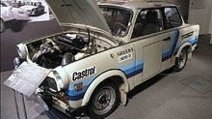 Medzinárodný zraz trabantistov vo Veľkej Rači