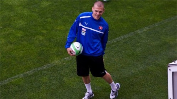Eslovaquia venció el viernes a Bosnia-Herzegovina por 0-1
