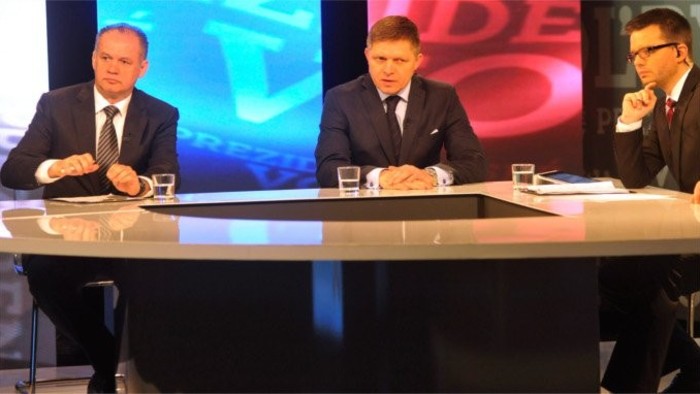Se inicia la campaňa de la segunda vuelta de las presidenciales