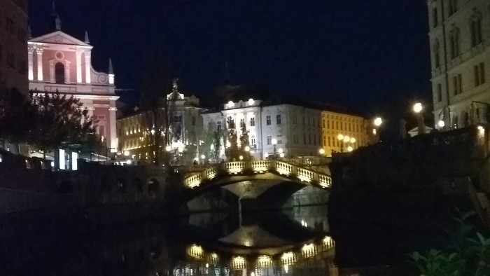vecerna Lublana.jpg