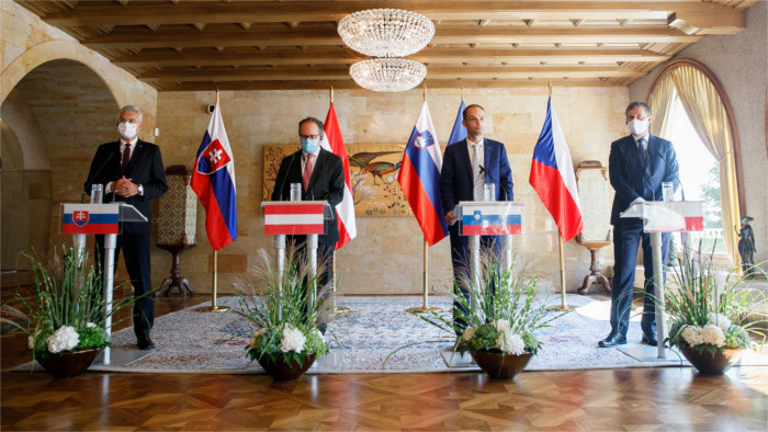 Central European ministers discuss post-crisis recovery and Belarus