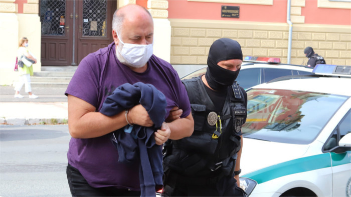 Four judges go into custody
