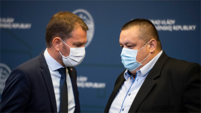 COVID-19 : mesures durcies, état d’urgence envisagé