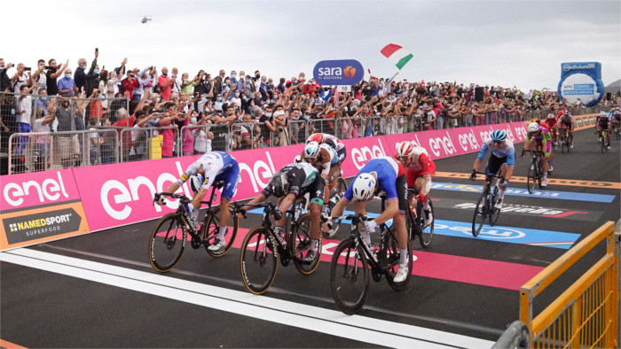 Tour d’Italie : Peter Sagan encore 2e