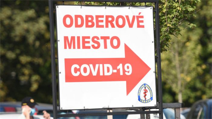 Covid-19 : nouveau record du nombre de cas positifs en Slovaquie