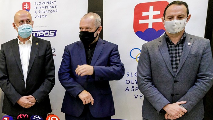 Začne hokejová liga?
