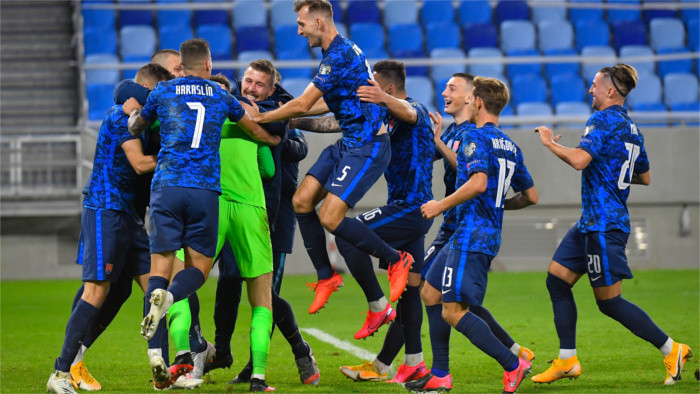 Slovaquie-Irlande 4 : 2