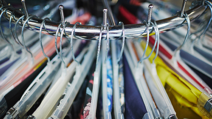 Výstavný projekt Cyklus Recyklus o potrebe recyklácie textilu