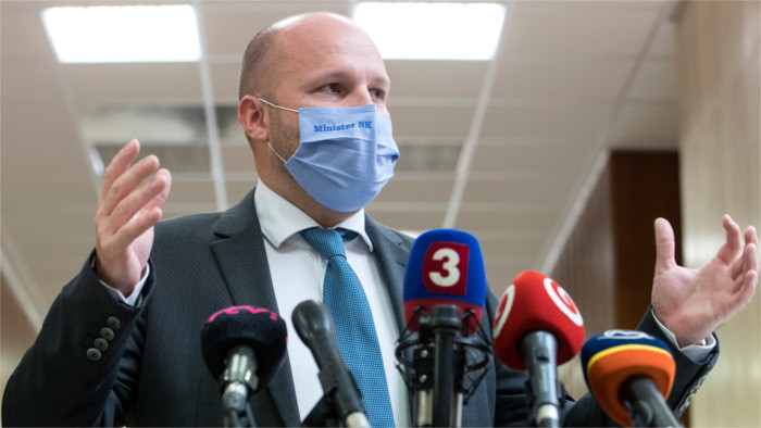 Defence Minister Naď: Situation in hospitals starts to be very bad