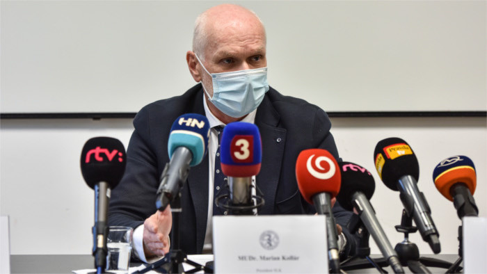 Slovak Medical Chamber complains about police controls
