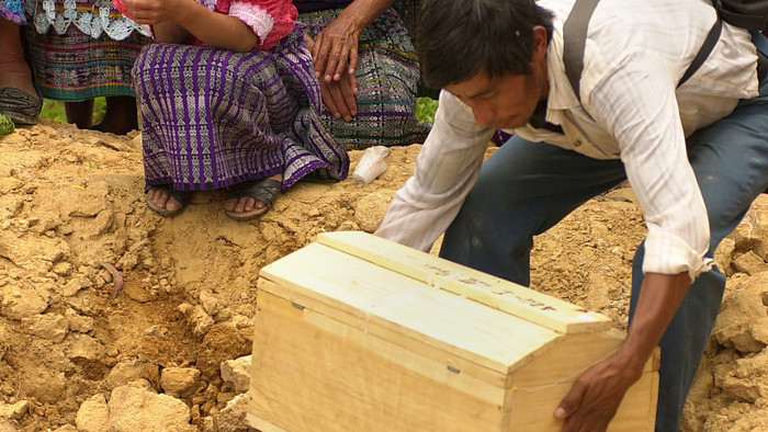 GUATEMALA_MASSACRE_0TELF.jpg