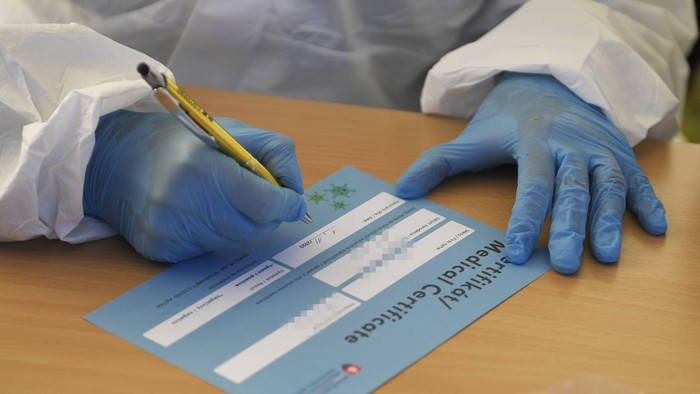 K veci: Certifikáty o absolvovaní testu na koronavírus a pokuty
