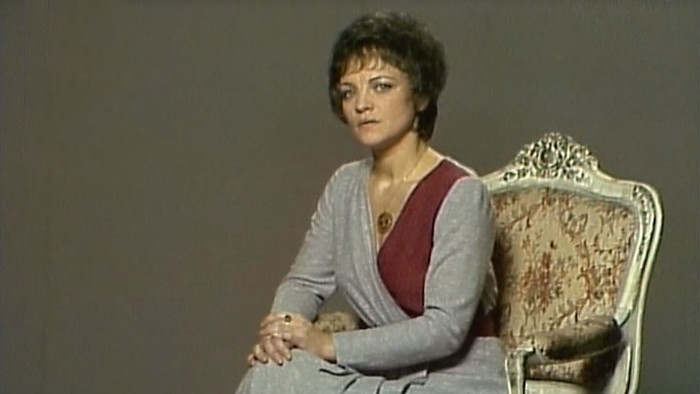 Pred 64. rokmi Slovenská televízia odvysielala prvú Nedeľnú chvíľku poézie