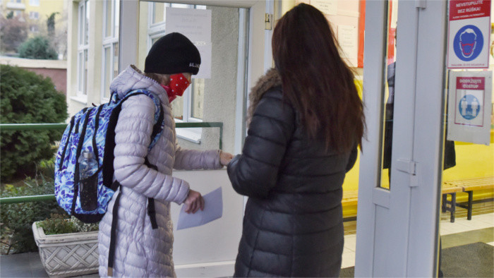 Los expertos hablan del impacto que tendrá el actual cierre de las escuelas en las futuras generaciones