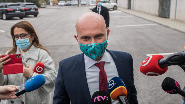 Retour dans les écoles prévue pour janvier 2021