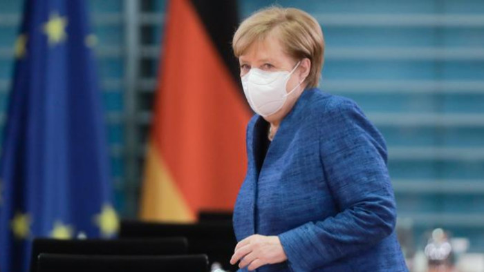 Merkel szigorúbb kijárási korlátozások bevezetését sürgeti