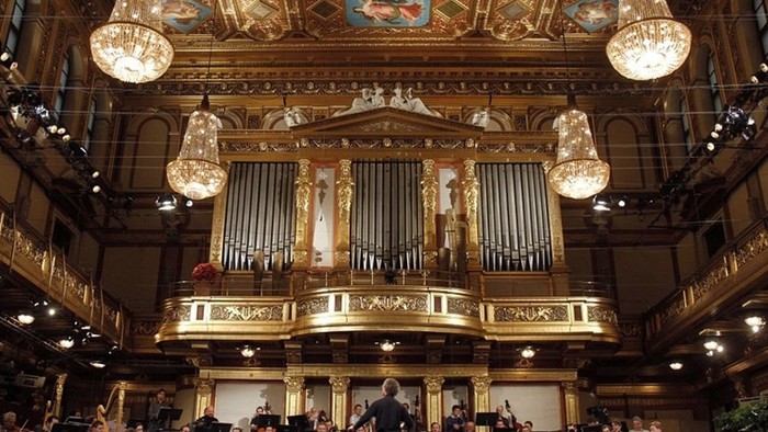 Bécsi újévi koncert - interjú Rajter Adrián zenetudóssal