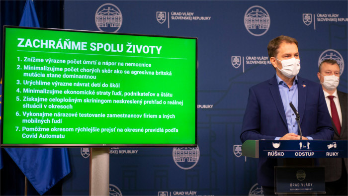 Kabinett kombiniert Lockdown mit Flächentests