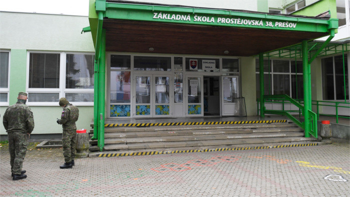 Dépistage : l'armée en renfort