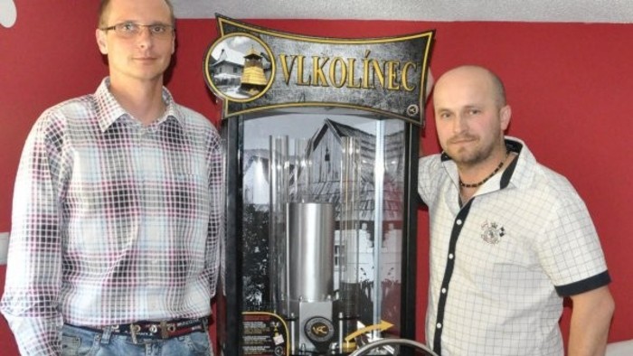 Slovaks invent unique souvenir vending machine