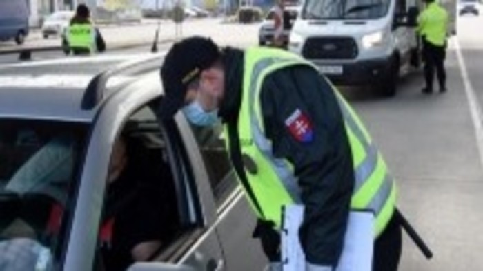 Intenzívebben ellenőrzi a kijárási tilalom betartását a rendőrség
