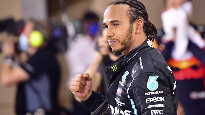 Lewis Hamilton stále bez zmluvy