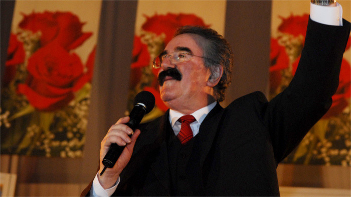 Singer Robo Kazík passed at age of 73