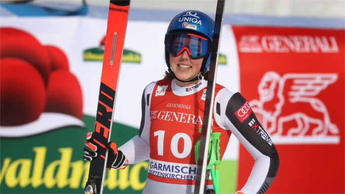 Vlhová queda segunda en el superG de Alemania