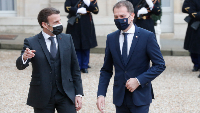 El premier Igor Matovič se entrevistará hoy con el presidente francés Emmanuel Macron