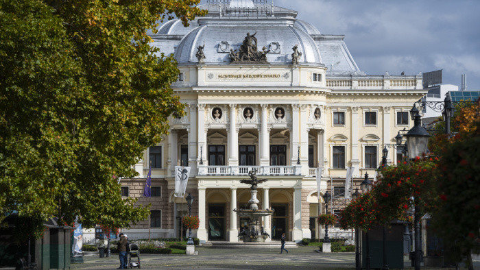 Pred západom slnka - Online predstavenie SND