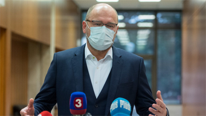 Sulík aboga por la indemnización de los comercios y empresas que han tenido que cerrar
