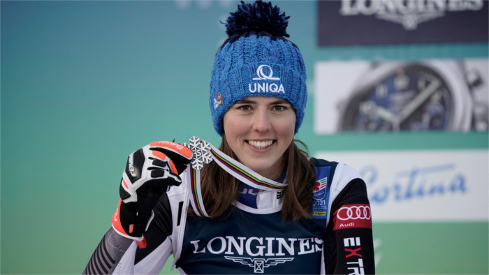 Petra Vlhová obtiene medalla de plata en Mundial de esquí alpino