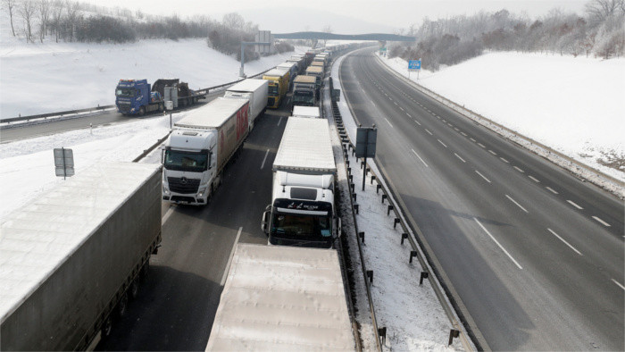 Exteriores contra la exigencia alemana de prueba COVID a transportistas