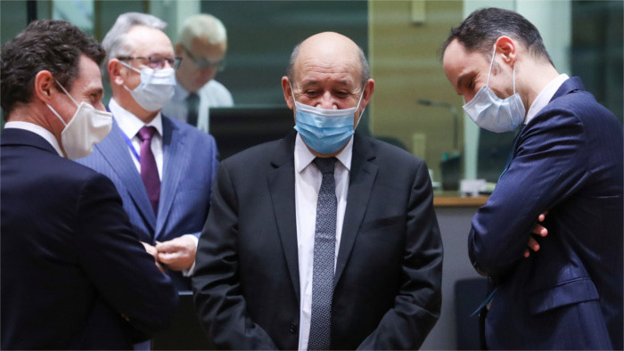 Le chef de la diplomatie demandera Bruxelles des vaccins