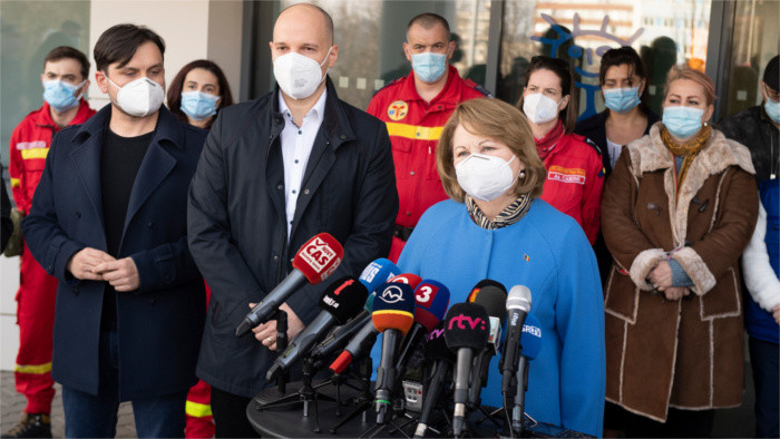 Apport d’une aide par des infirmières et médecins roumains 