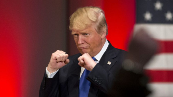 Nem adja fel Donald Trump